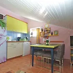 House Vesna 1479 באניולה
