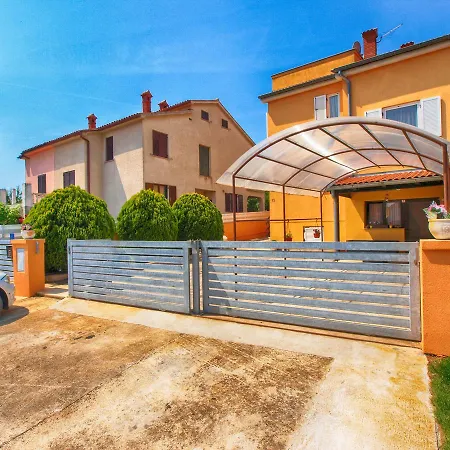 Holiday home House Vesna 1479 *