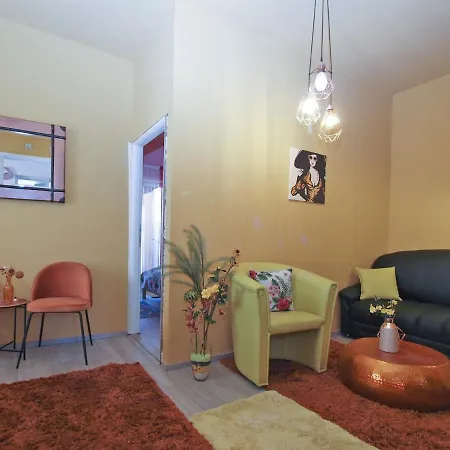 House Vesna 1479 Ferienhaus